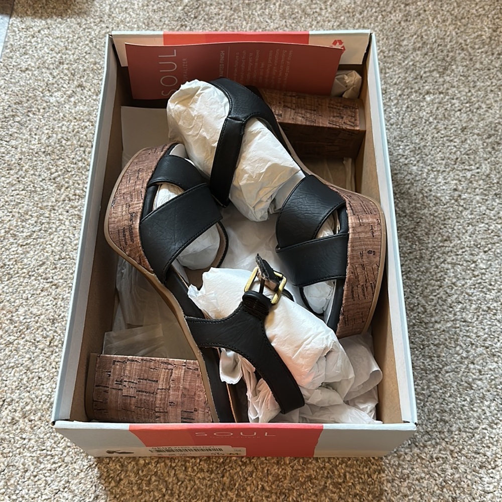 Naturalizer Black Wedge Sandals